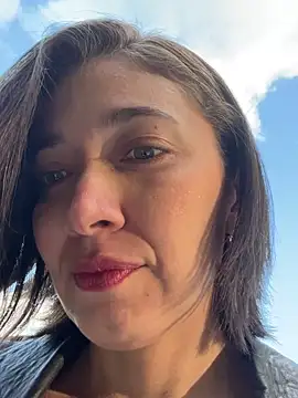 adarussell online show from September 27, 2025, 4:56 pm