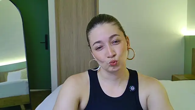 adarussell online show from June 15, 2026, 8:22 pm