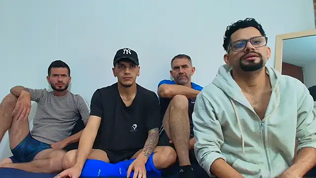 Benjamin show online show from November 30, 2025, 2:43 pm