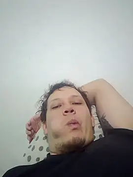 Eroshyiiiq online show from July 3, 2026, 11:22 pm