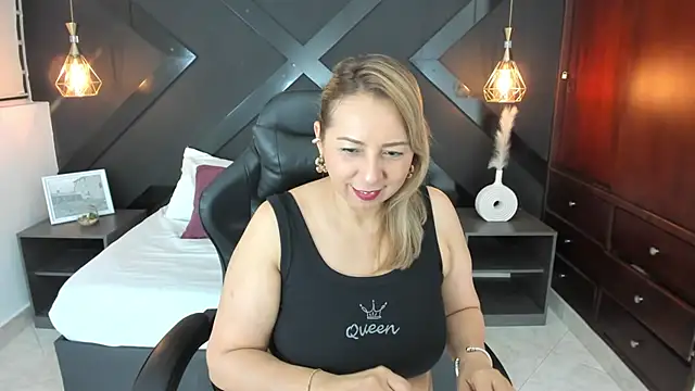 Snapshot of andre_soto_ chatting on February 20, 2025, 2:29 am andre soto online show from February 20, 2025, 2:29 am