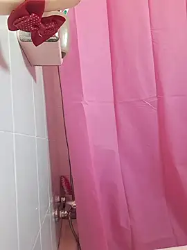 kittymorenita26 online show from January 9, 2025, 4:39 pm