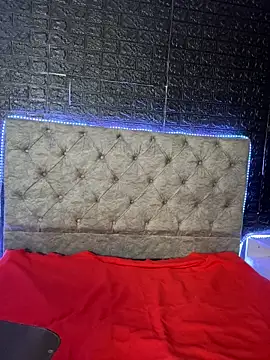 Paloma  LS online show from June 15, 2026, 7:38 pm