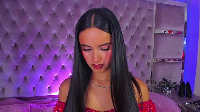 Snapshot of Harii_02 chatting on March 7, 2026, 10:07 pm Harii 02 online show from March 7, 2026, 10:07 pm