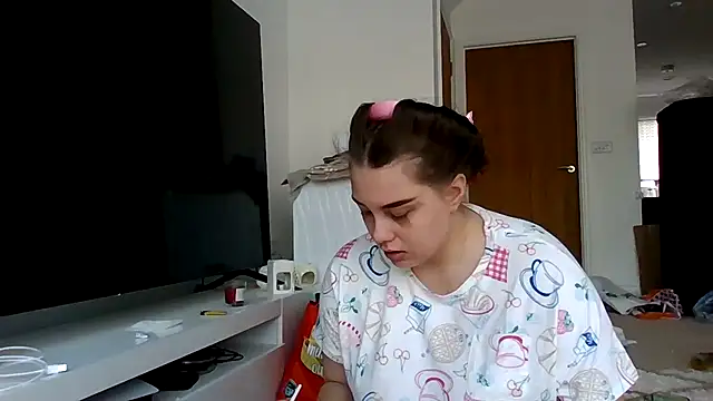Krystal Tx online show from May 16, 2026, 9:39 am