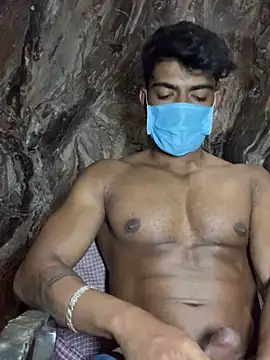 rony6663 online show from December 3, 2025, 9:29 am