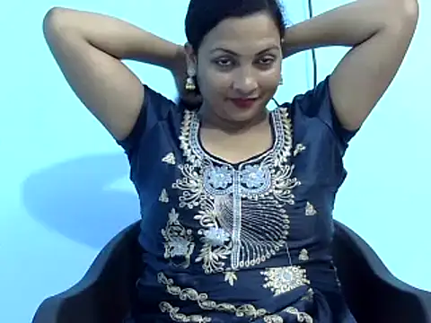 Snapshot of tripti2 chatting on March 1, 2025, 10:02 am tripti2 online show from March 1, 2025, 10:02 am