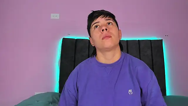 AbbySmiitth  online show from January 13, 2025, 12:13 pm