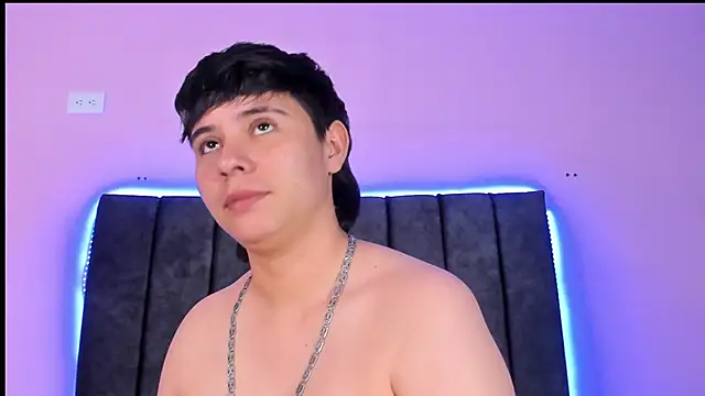 AbbySmiitth  online show from February 4, 2025, 6:27 pm