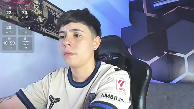 AbbySmiitth  online show from September 12, 2025, 7:14 pm