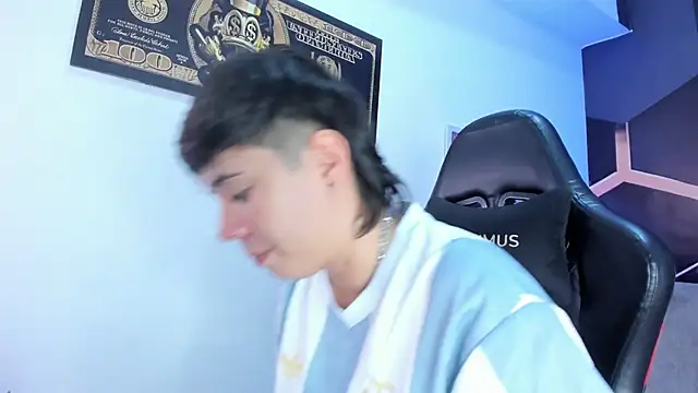 AbbySmiitth  online show from September 17, 2025, 7:04 pm