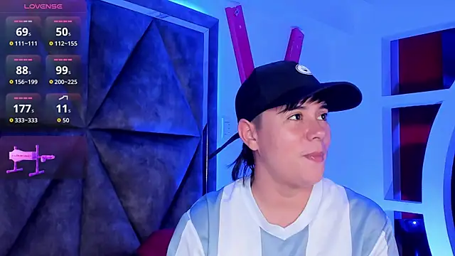 AbbySmiitth  online show from January 9, 2026, 10:55 pm