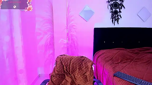 Snapshot of Hannahoney_ chatting on March 4, 2025, 11:40 am Hannahoney online show from March 4, 2025, 11:40 am