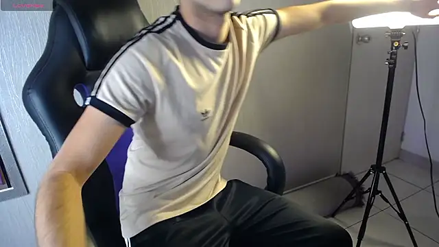 MrWilliseo online show from March 18, 2026, 8:12 pm