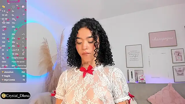 Snapshot of Crystal_Dluna chatting on March 11, 2025, 6:52 pm Crystal Dluna online show from March 11, 2025, 6:52 pm