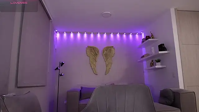 lupejones online show from February 3, 2026, 1:15 am