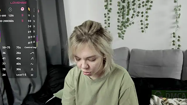 whoa-hoa-hoa-hoa-hoa online show from October 9, 2025, 9:46 pm