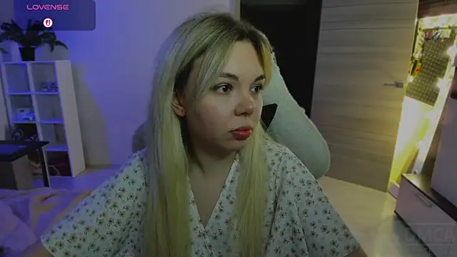 whoa-hoa-hoa-hoa-hoa online show from December 21, 2025, 5:31 pm