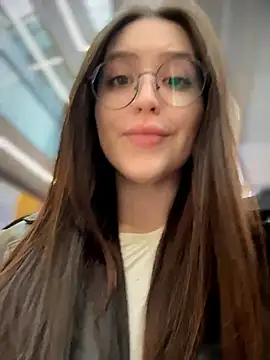 Snapshot of meow_girl chatting on April 22, 2026, 11:01 am meow girl online show from April 22, 2026, 11:01 am