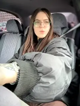 Snapshot of meow_girl chatting on April 30, 2026, 10:32 am meow girl online show from April 30, 2026, 10:32 am