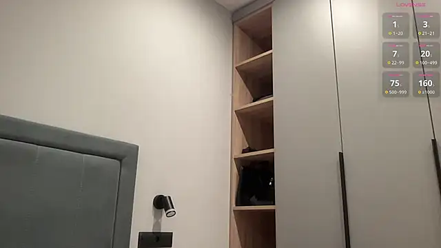 Snapshot of cute_mark chatting on October 24, 2025, 3:19 pm cute mark online show from October 24, 2025, 3:19 pm