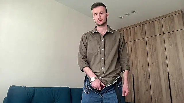 cute mark online show from May 5, 2026, 6:43 am