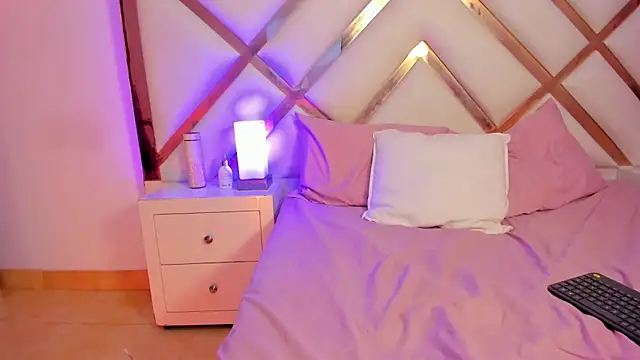 HayamiKioto online show from January 31, 2025, 3:44 pm