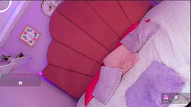 Shanelengel online show from March 5, 2025, 5:07 am