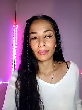 chloewildd  online show from March 21, 2026, 3:11 am