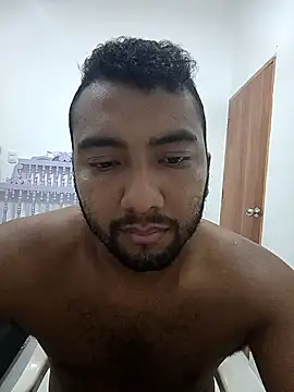 SpeedingLarousse online show from October 5, 2025, 7:34 pm