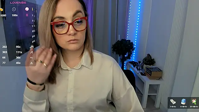 Snapshot of AdelaideRosabel chatting on January 11, 2025, 9:57 pm AdelaideRosabel online show from January 11, 2025, 9:57 pm
