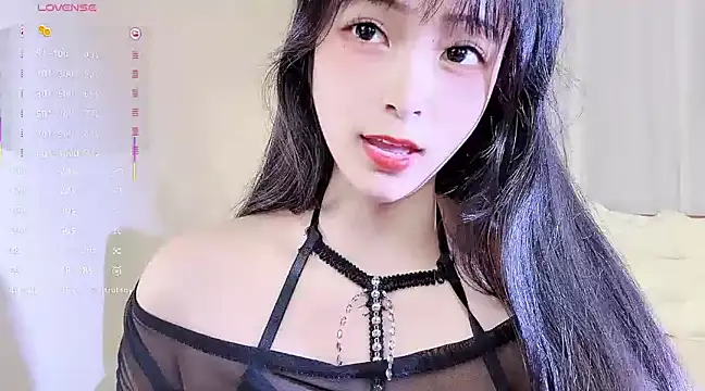 808dass online show from February 6, 2025, 11:43 am
