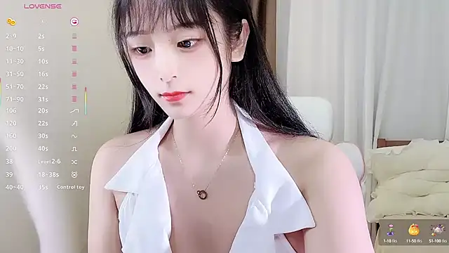 808dass online show from February 16, 2025, 7:38 pm