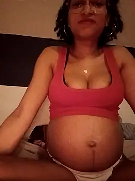 Snapshot of salveny chatting on March 2, 2025, 5:14 pm salveny online show from March 2, 2025, 5:14 pm