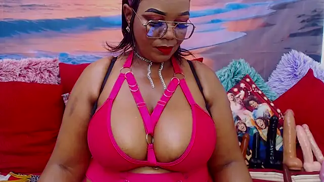 MATURExxxASS online show from May 12, 2026, 5:37 am