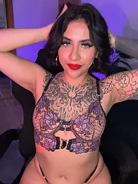 Snapshot of AlaskaLover chatting on January 7, 2026, 10:40 am AlaskaLover online show from January 7, 2026, 10:40 am