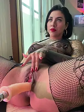 Snapshot of AlaskaLover chatting on March 5, 2026, 9:16 am AlaskaLover online show from March 5, 2026, 9:16 am