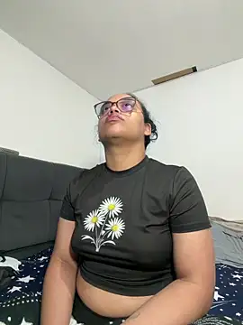 angela angels  online show from March 21, 2026, 7:57 am