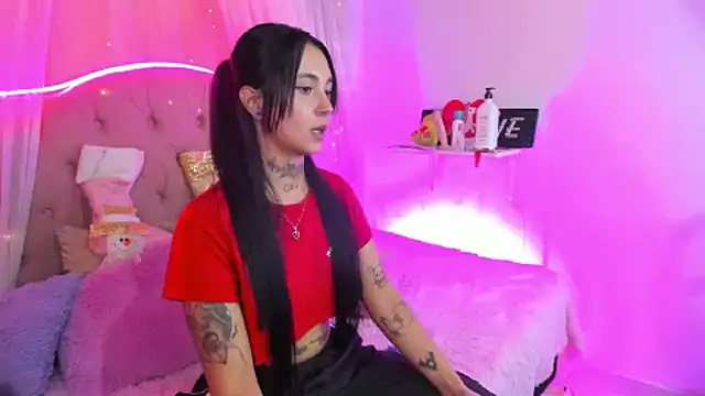 Mia  9 online show from February 17, 2025, 12:21 am