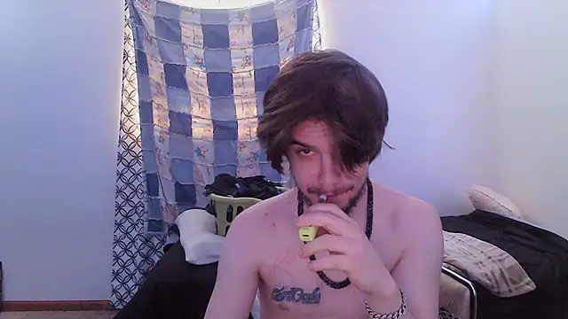 Benzolbub3 online show from September 12, 2025, 5:46 pm