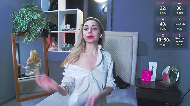 KiraNikson online show from March 12, 2026, 2:39 am