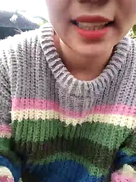 Snapshot of Betty20zx chatting on December 10, 2024, 2:05 am Betty20zx online show from December 10, 2024, 2:05 am