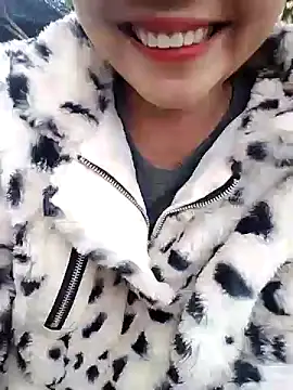 Snapshot of Betty20zx chatting on December 15, 2024, 7:13 am Betty20zx online show from December 15, 2024, 7:13 am