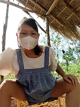 Snapshot of Betty20zx chatting on October 20, 2025, 1:17 am Betty20zx online show from October 20, 2025, 1:17 am