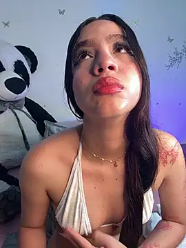IamSteph13 online show from June 19, 2026, 4:17 am