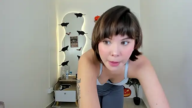 Hellen coy online show from October 29, 2025, 3:31 am