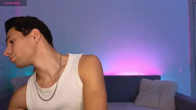 denlover1 online show from October 26, 2025, 7:47 am