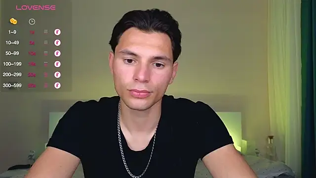 denlover1 online show from May 11, 2026, 1:39 pm