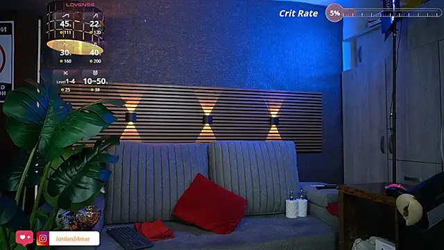 Snapshot of _EUFRATES_ chatting on November 5, 2025, 5:02 pm EUFRATES online show from November 5, 2025, 5:02 pm