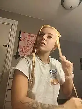 lexybabyxo online show from January 13, 2026, 12:32 pm